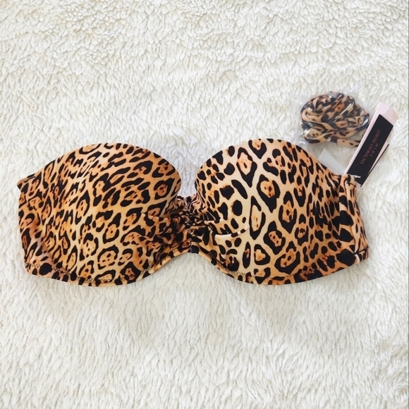 New!Victoria's Secret Bikini  Swim Top - Picture 1 of 7